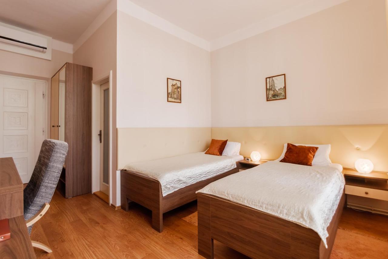 Villa A. Malka Poděbrady Extérieur photo