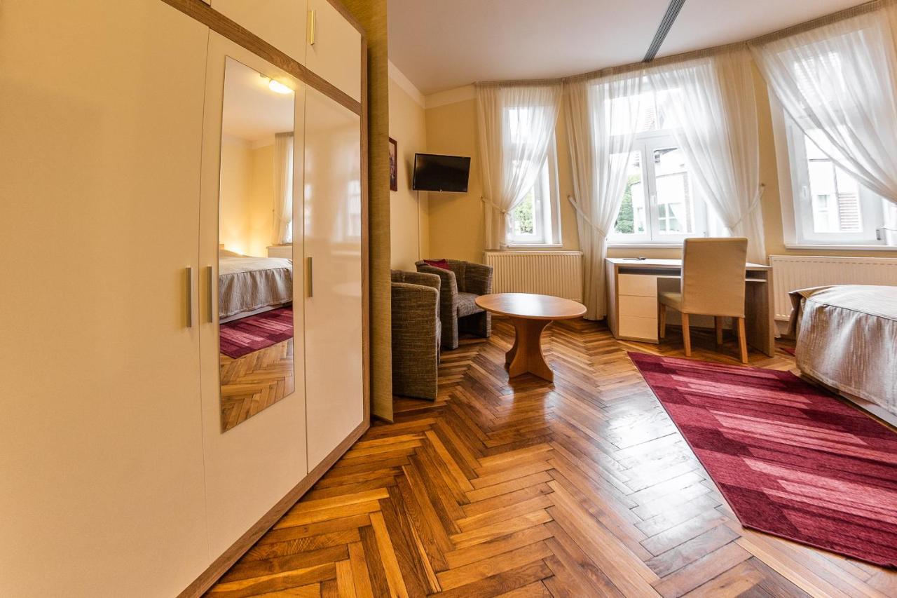 Villa A. Malka Poděbrady Extérieur photo